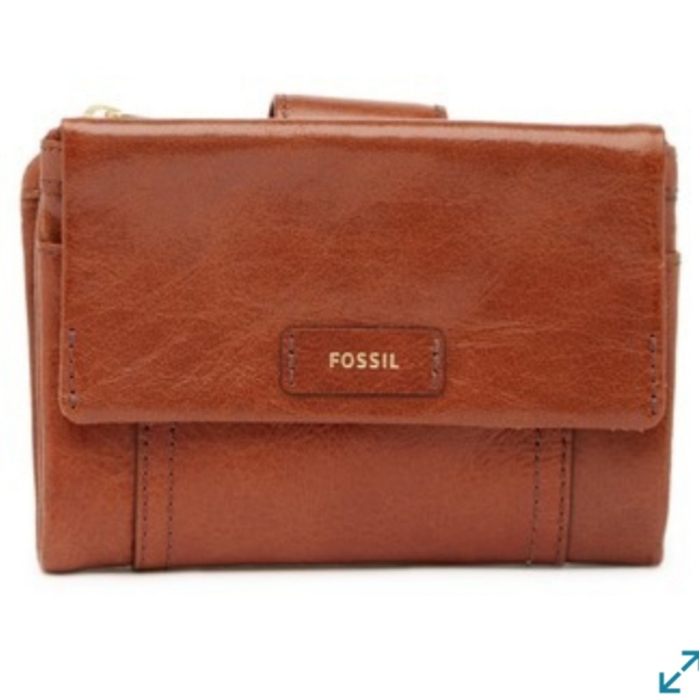 ✔SOLD Fossil leather trifold wallet snap/zipper